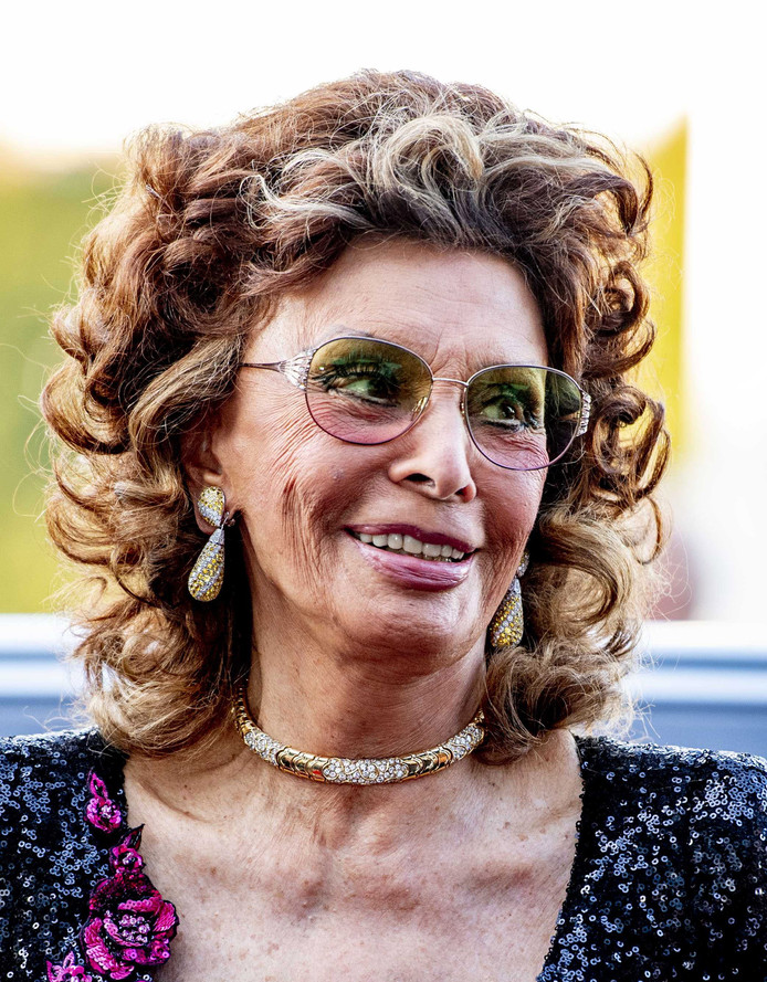 Sophia Loren: Gelukkig nooit #Me-too meegemaakt | Show ...