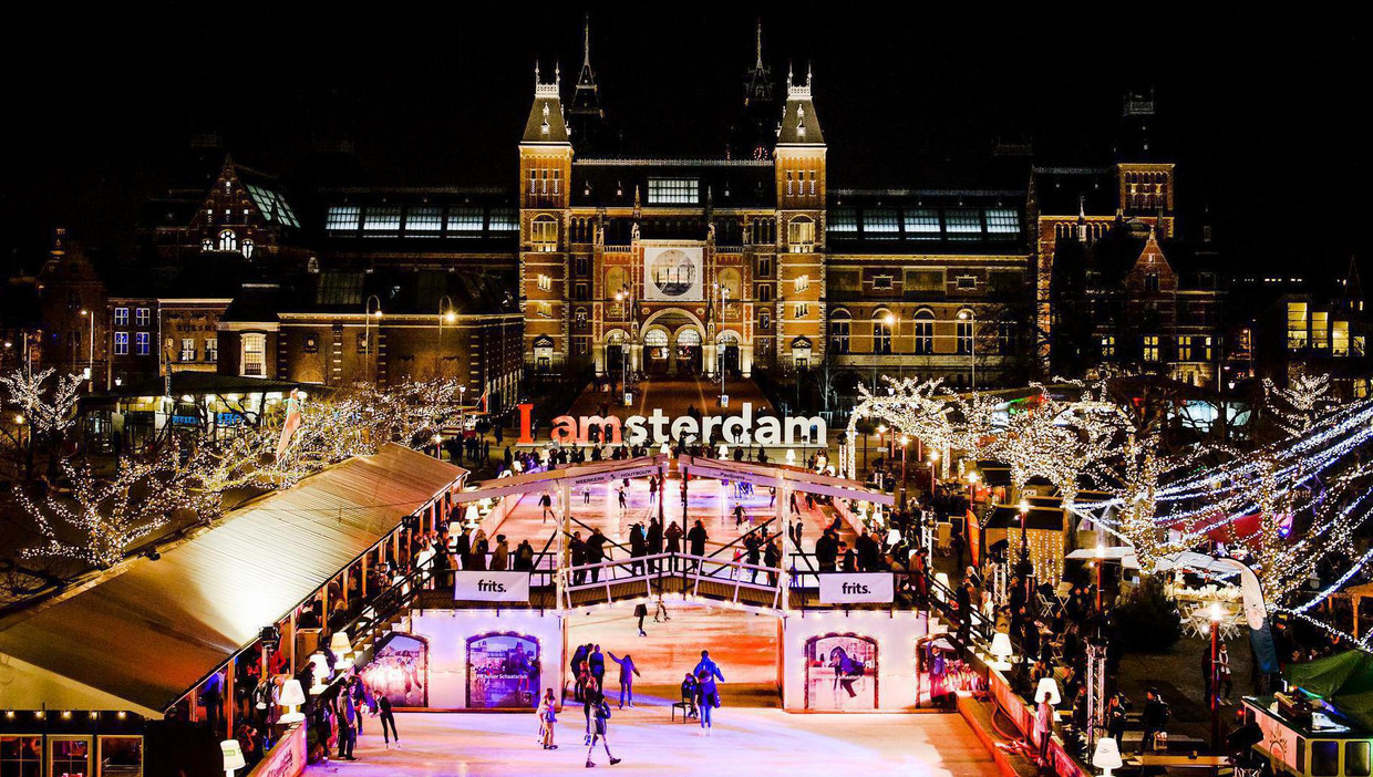 Toch geen betonblokken bij kerstmarkt Museumplein Het Parool
