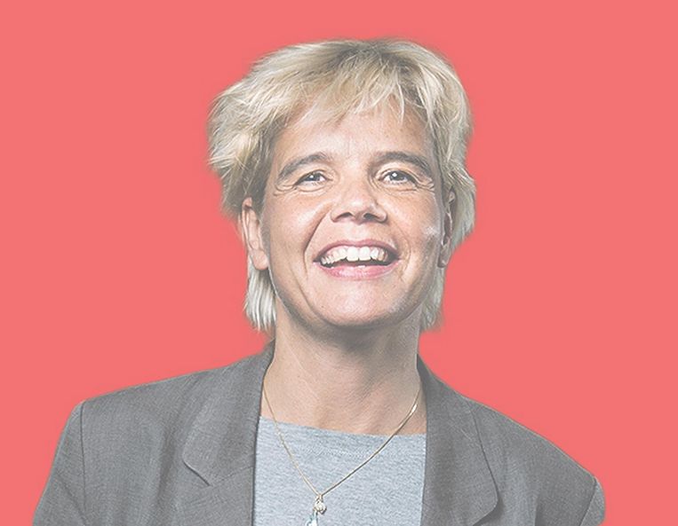170 verpleegkundigen extra in opleiding bij de HvA | Het ...