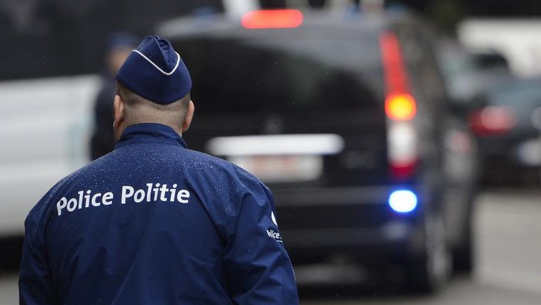 Bestuurder Met Voorlopig Rijbewijs Vlamt Met 160 Km U Door Hallepoorttunnel Binnenland Nieuws Hln