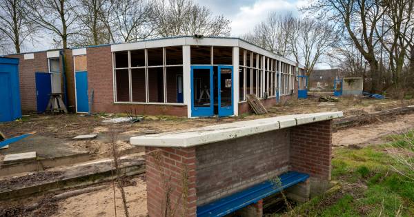 Voetbalkantine HRC'14 en dorpshuis Hurwenen, hoe combineer je die? - BD.nl