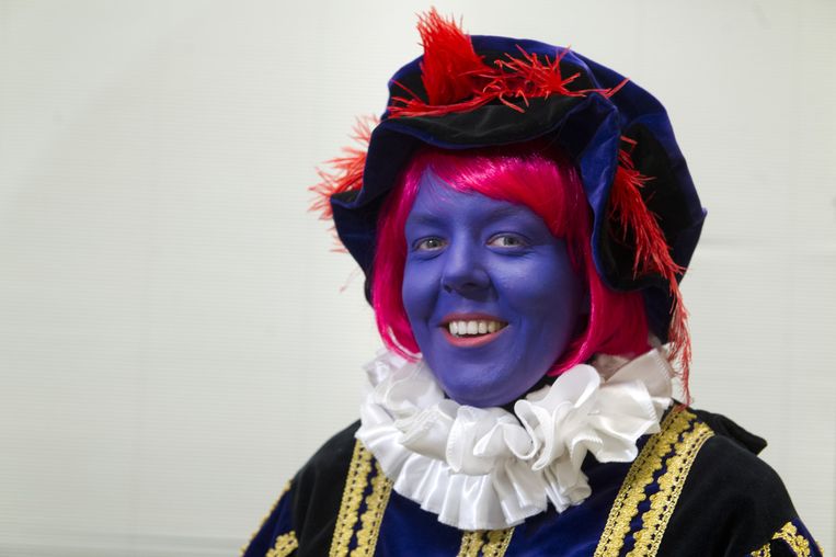 Zwarte Pieten Nog Steeds Zwart In Sinterklaasjournaal Trouw