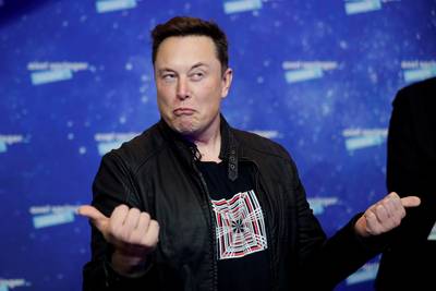 Elon Musk steekt Jeff Bezos voorbij als rijkste man ter wereld