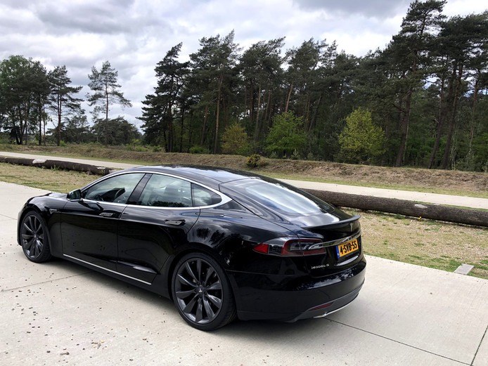 Een Tesla Voor De Helft Van De Prijs Zo Doe Je Dat Auto