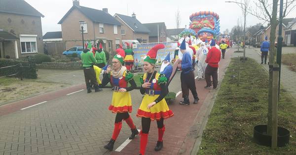 Uitslag | Gevarieerde optocht in Kafland (Vinkel) | Carnaval - BD.nl