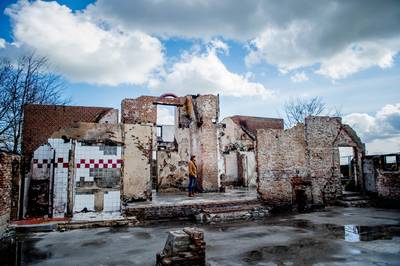 Uitgebrande boerderij Deest keert terug