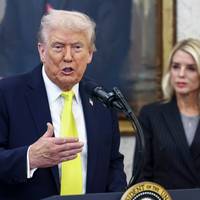 Nog meer ontslagen op komst in Amerikaanse regering? ‘Trump is heel kwaad’