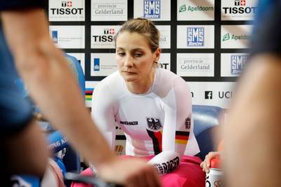 Ruggenmergletsel voor baanrenster Vogel na heftig ongeval