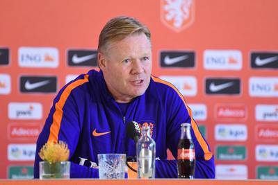 Bondscoach Koeman vangt bot bij Arjen Robben