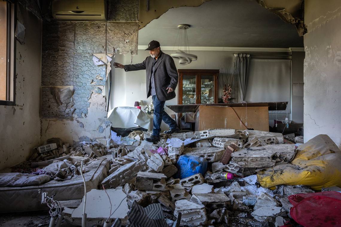 ‘Ik zou verbaasd zijn als Netanyahu niet herverkozen wordt’: waarom Israël geen haast heeft om de oorlog met Iran te stoppen