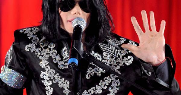 Grote Zorgen Om Zoon Michael Jackson Na Uitzending Docu Hij Spreekt Niet Meer Show Ad Nl