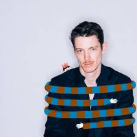 Waarom belanden dertigers in een identiteitscrisis? ‘Ik ging van zeurende ontevredenheid naar acute paniek en radeloosheid’