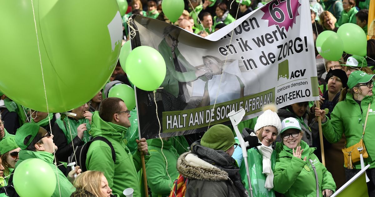 Betoging socialprofitsector in Brussel: "We blijven betogen tot er een akkoord is" - De Morgen