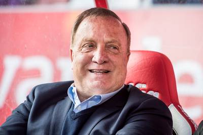 Advocaat niet bezig met afscheid en favorietenrol FC Utrecht