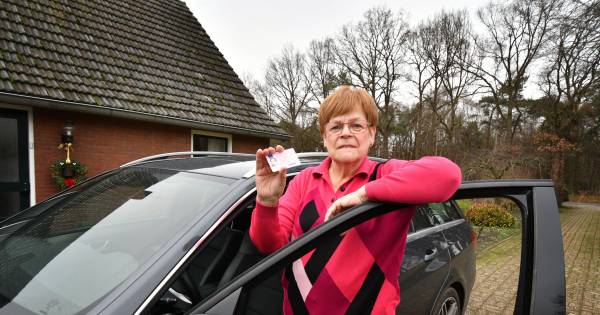 Annie (75) uit Beckum dupe van traag CBR, verlenging rijbewijs duurt al maanden