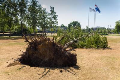 Veel schade op campus UT na windhoos