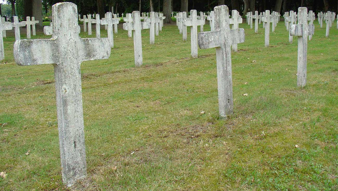 Archieffoto van de begraafplaats in Veenhuizen.