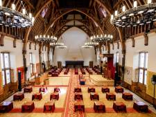 Eerste Kamerleden blijven thuis vanwege corona