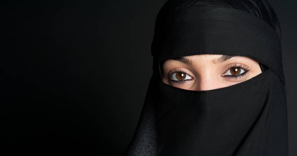 Moskeeen Overwegen Stappen Tegen Boerkaverbod Zeeuws Nieuws Pzc Nl