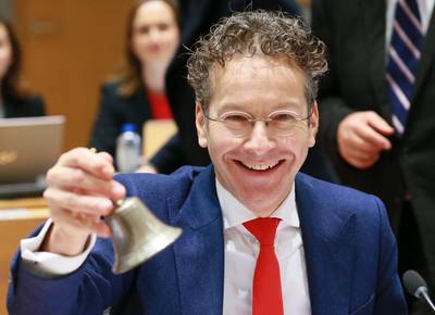 Dijsselbloem draagt bel van Eurogroep over aan opvolger