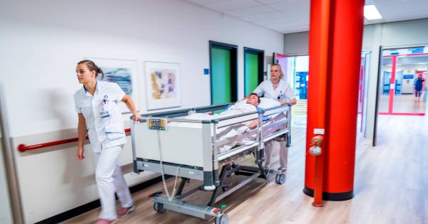 Nederland Komt Duizenden Verpleegkundigen Tekort Het Is