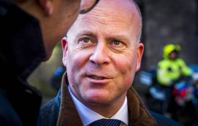 Knops: Wederopbouw Sint-Maarten van start