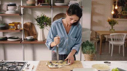 11. Salade met manouri & frozen yogurt bark