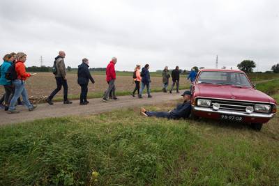 Lopen rond ‘verdronken dorp’ Leuffen: hoe de rivier de huizen nam