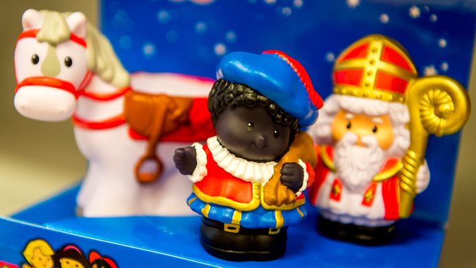 Ook speelgoedpoppetjes Zwarte Piet onder vuur | Binnenland | AD.nl