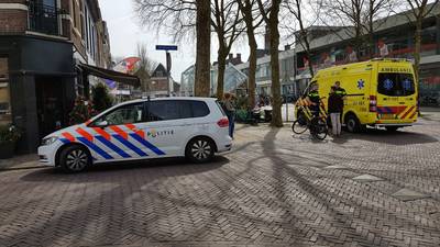 Fietsers botsen op elkaar in Wageningen, vrouw licht gewond