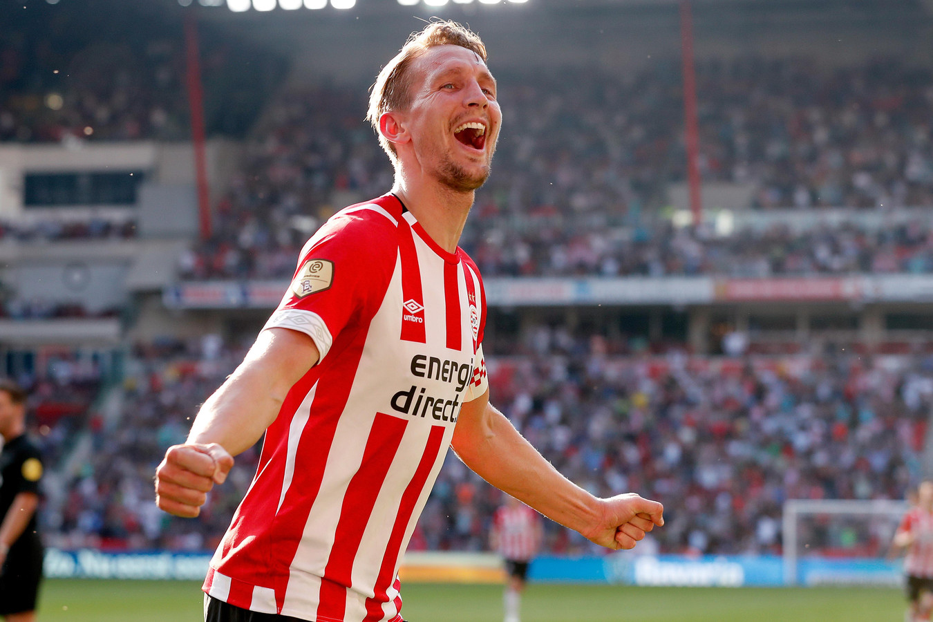 Люк де йонг. Люк де йонг. Люк де йонг футболист. Люк де йонг 2017. Люк де йонг футболист.