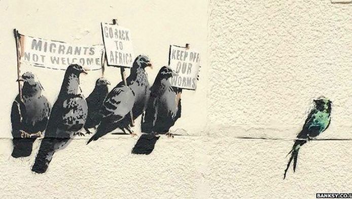 Britse Badplaats Blundert Met Weghalen Kunstwerk Banksy Buitenland Ad Nl