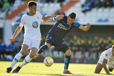 Valse start Vitesse in 2019, nederlaag tegen VfL Wolfsburg