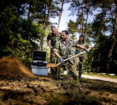 Defensie gaat 103 slachtoffers WOII opgraven en identificeren