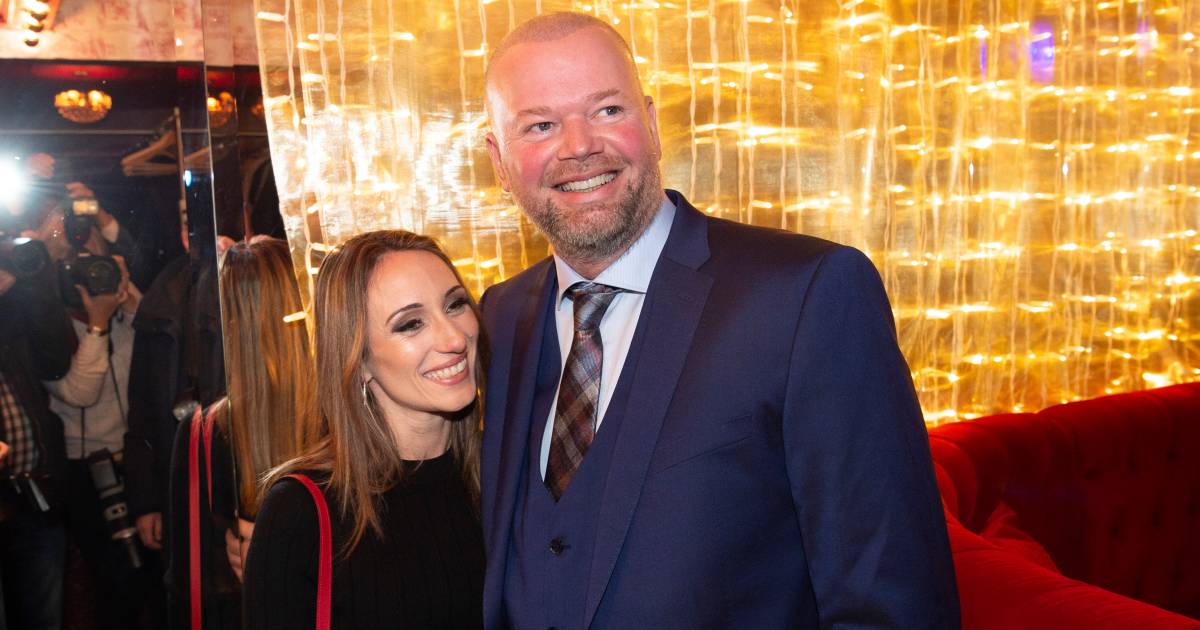 Raymond Van Barneveld Gaat Samenwonen Met Vriendin Als Scheiding Is Afgerond Show Gelderlander Nl