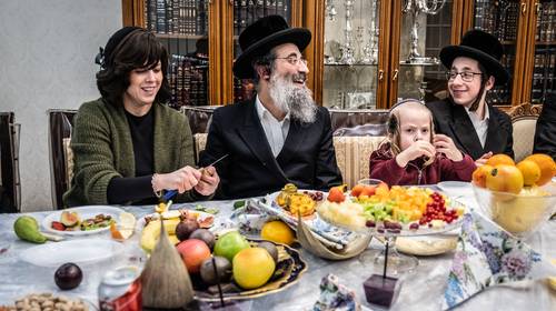Hoe de ultraorthodoxe joden in Antwerpen écht denken over corona en de maatregelen: “Wij willen niet in angst leven”