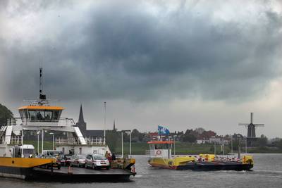 Veerponten tussen Vallei en Rivierenland varen korter en trekken veel minder klanten