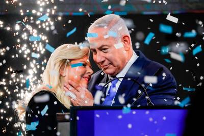 Netanyahu loopt warm voor vijfde termijn als premier van Israël en stevent af op record
