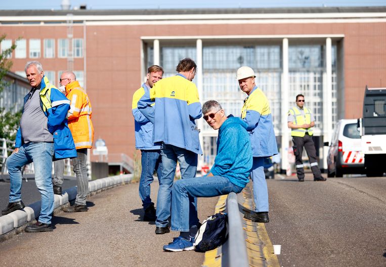 Tata-poorten IJmuiden weer open, maar woede nog niet bekoeld