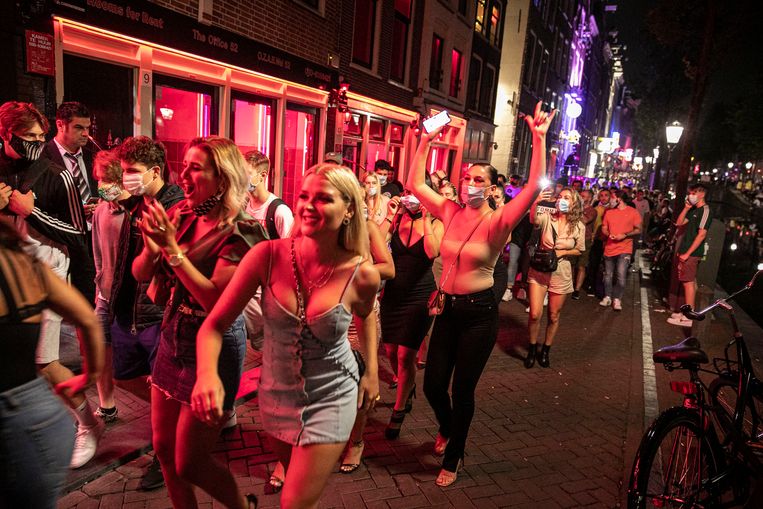 ‘De raambordelen op De Wallen zijn niet het probleem, maar de bezoekers’