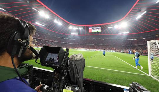 Europese topmatchen naar Franse streamingreus: wat de deal met Canal+ betekent voor de Belgische voetbalfan