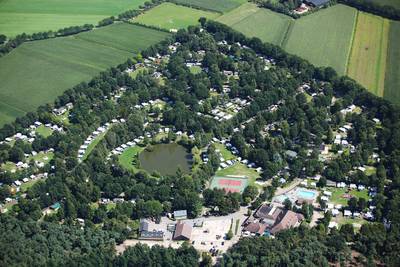 Spraakmakende eigenaar Vakantiepark Arnhem breidt imperium uit en koopt camping Slot Cranendonck