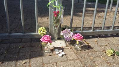 Tijmen (13), vaste rechtsback van MvR, stond bij toeval in het doel