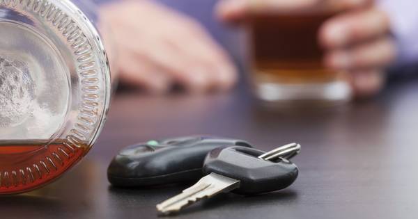 Dronken man uit auto gehaald na achtervolging door Zegge