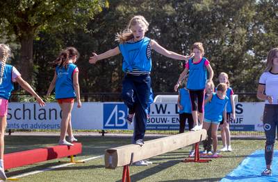 Rhenense schoolkinderen genieten van Olympiade