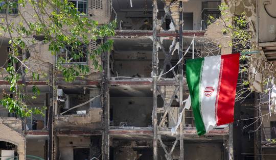 ‘VS sturen duizenden extra militairen naar Midden-Oosten om druk op Iran verder op te voeren’