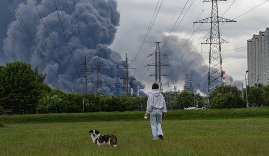 Nieuwssite Meduza: groeiende crisis rond brandstof in Rusland door Oekraïense campagne tegen energie-infrastructuur