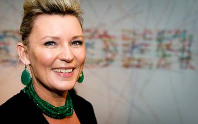 Saskia Noort wint Gouden Boek voor thriller Huidpijn