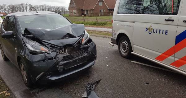 Overstekend dier zorgt voor ongeval in Geesteren: 1 gewonde.