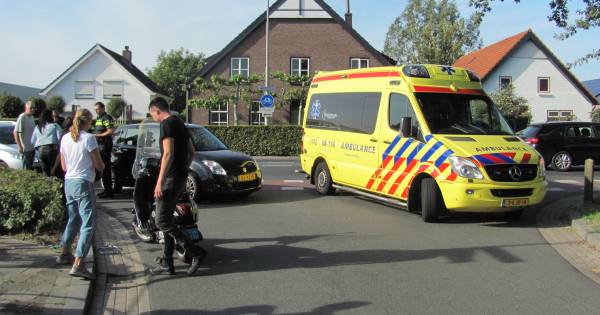 Scooterrijdster gewond bij aanrijding in Velddriel